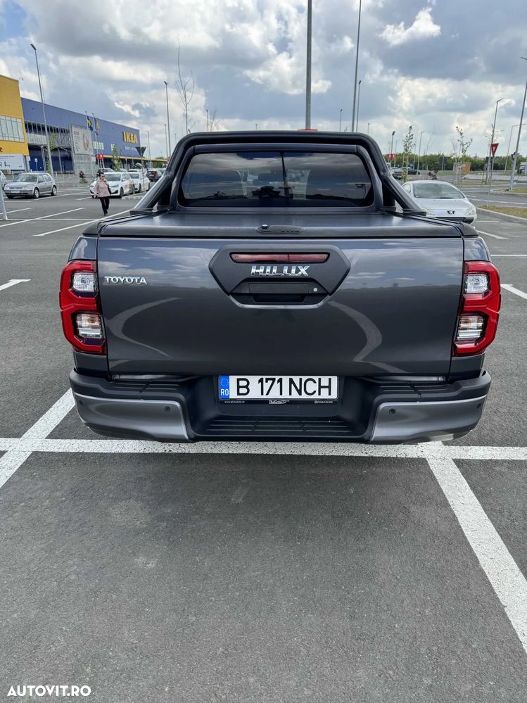 Toyota Hilux 2.8D 204CP 4x4 Double Cab AT Invincible - 7