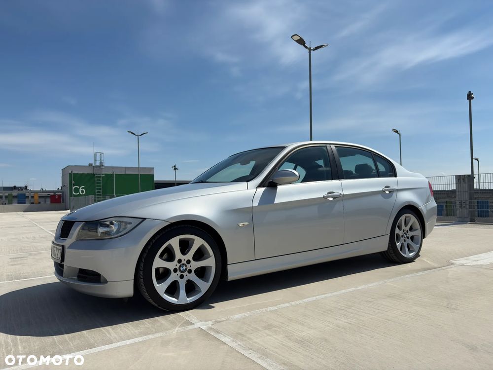 BMW Seria 3 320d - 16