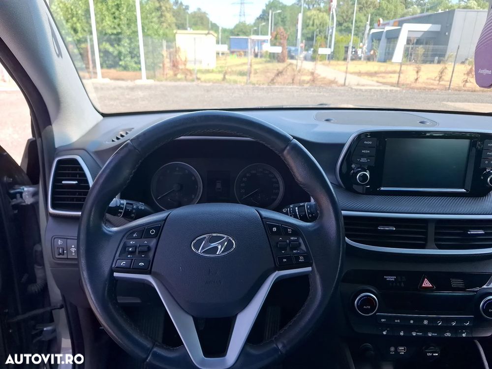 Hyundai Tucson - 11