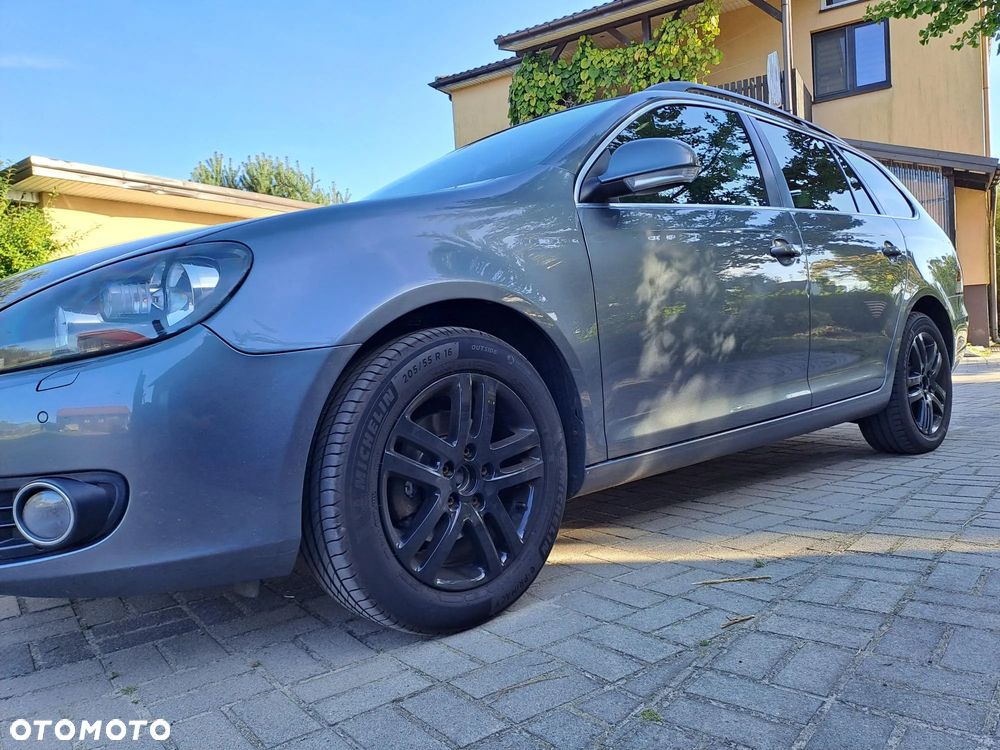 Volkswagen Golf VI 1.6 TDI Comfortline - 18