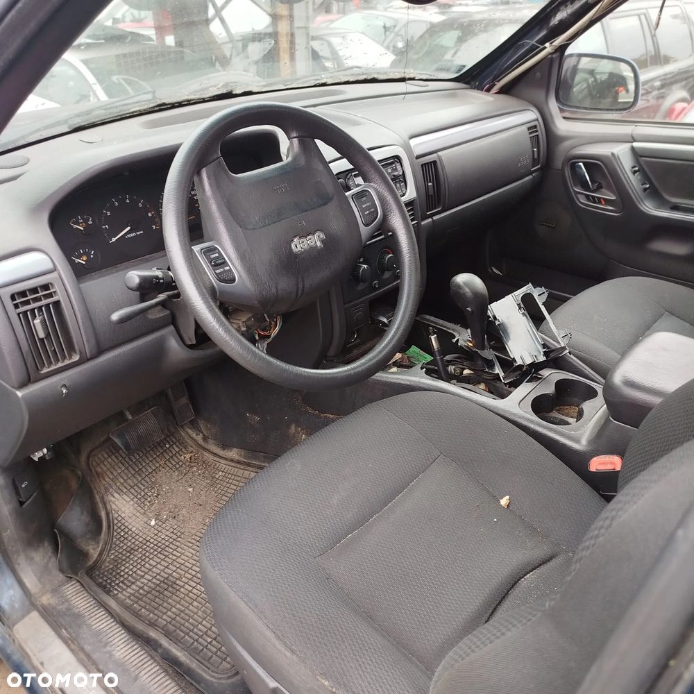 Jeep Cherokee na części . - 4