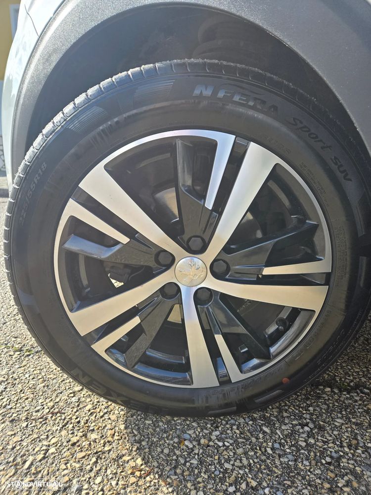 Peugeot 3008 PureTech 130 Stop & Start Allure - 9