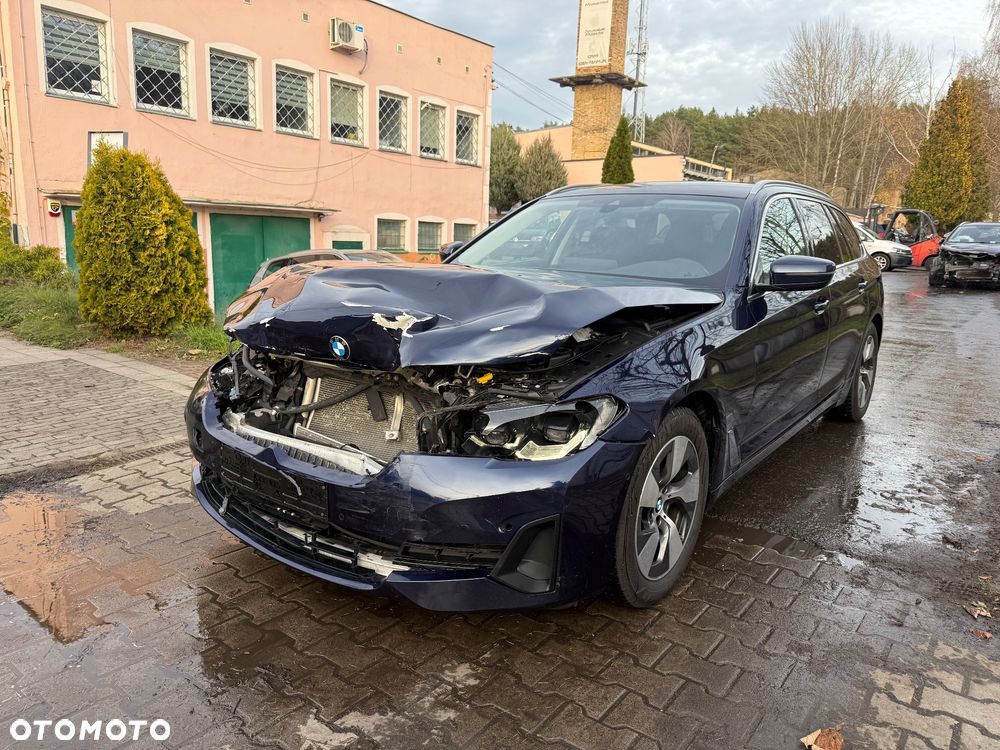 BMW Seria 5 520d Efficient Dynamics - 2