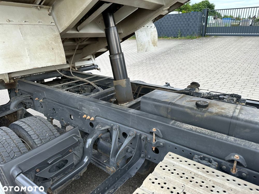 Mercedes-Benz Atego - 2