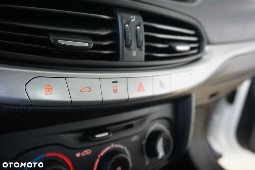 Fiat Tipo 1.4 16V Pop - 24