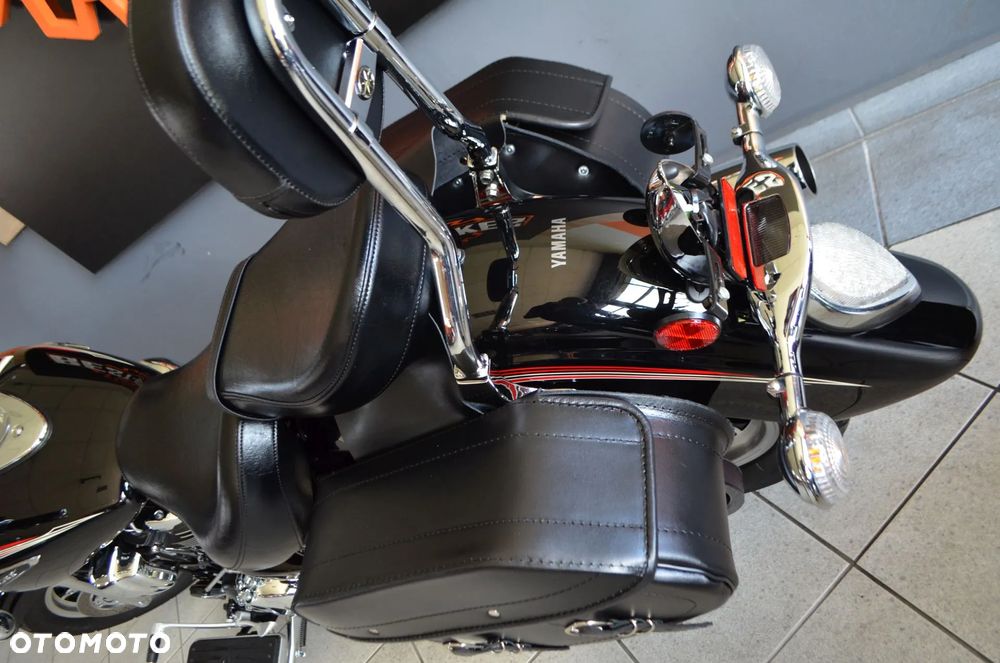 Yamaha Road Star - 25