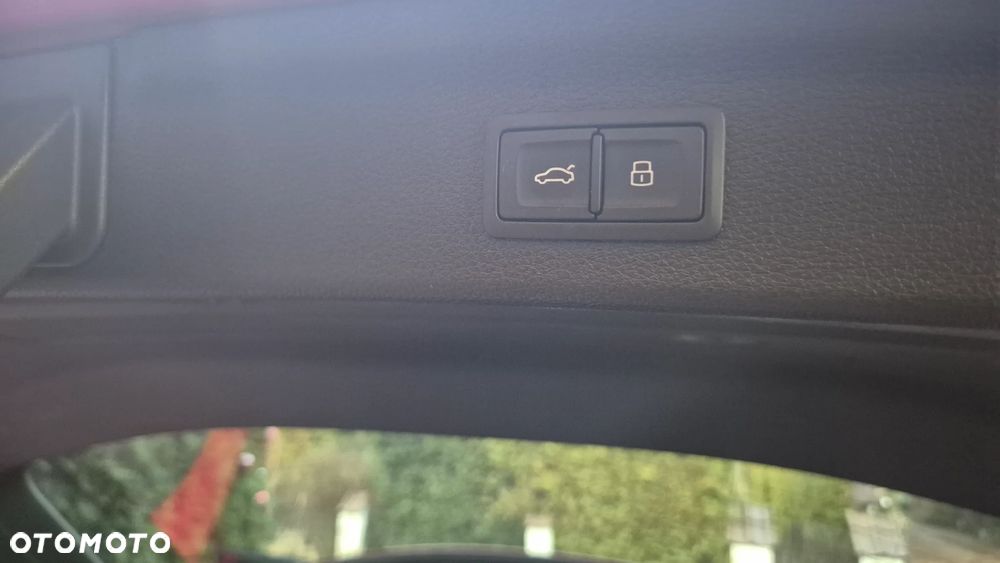 Audi Q3 35 TFSI mHEV S-Line S tronic - 24