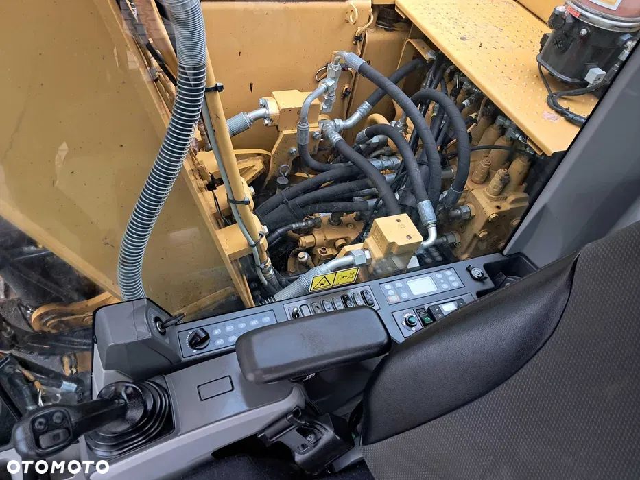 Caterpillar 312EL - 8