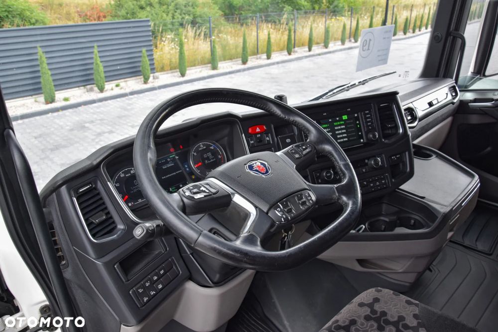 Scania 500S / FULL AIRMATIC / HYDRAULIKA / RETARDER / KLIMATYZACJA POSTOJOWA / ACC / KLIMA / 2 ZBIORNIKI PALIWA / FULL LEDY / FULL SPOILERY / SERWISOWANA / SPROWADZONA - 26