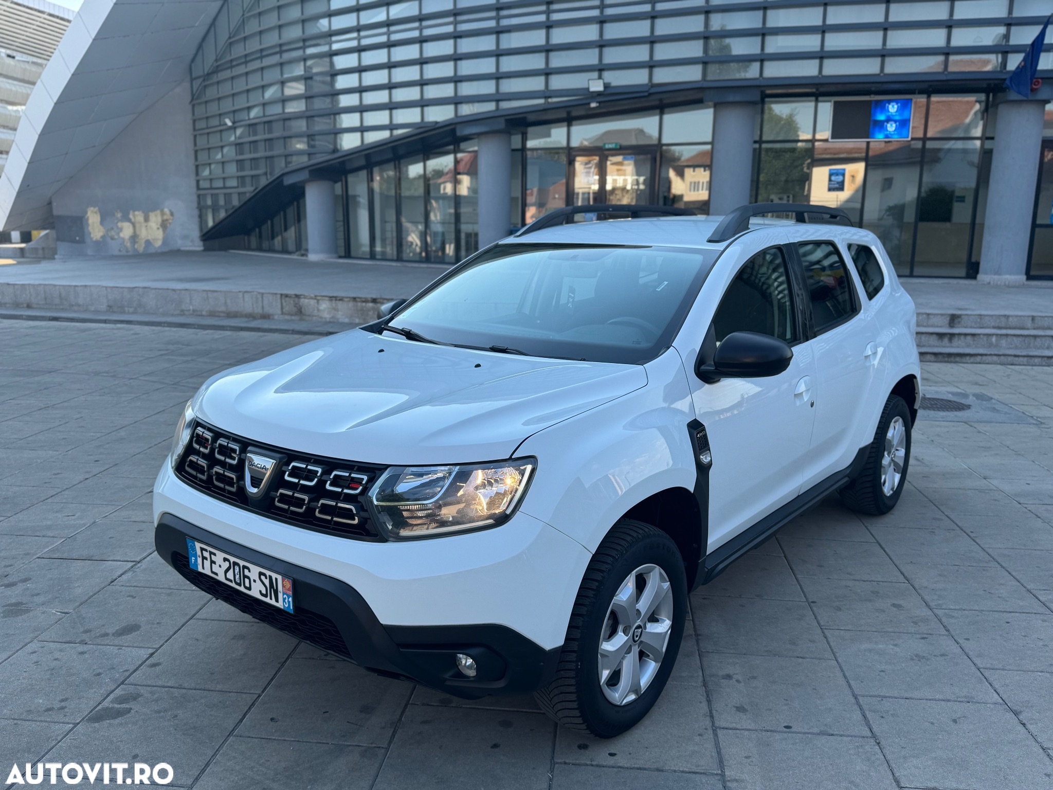 Dacia Duster 1.5 Blue dCi 4WD Comfort - 3