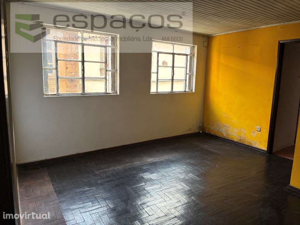 Moradia em São Martinho - Grande imagem: 4/35