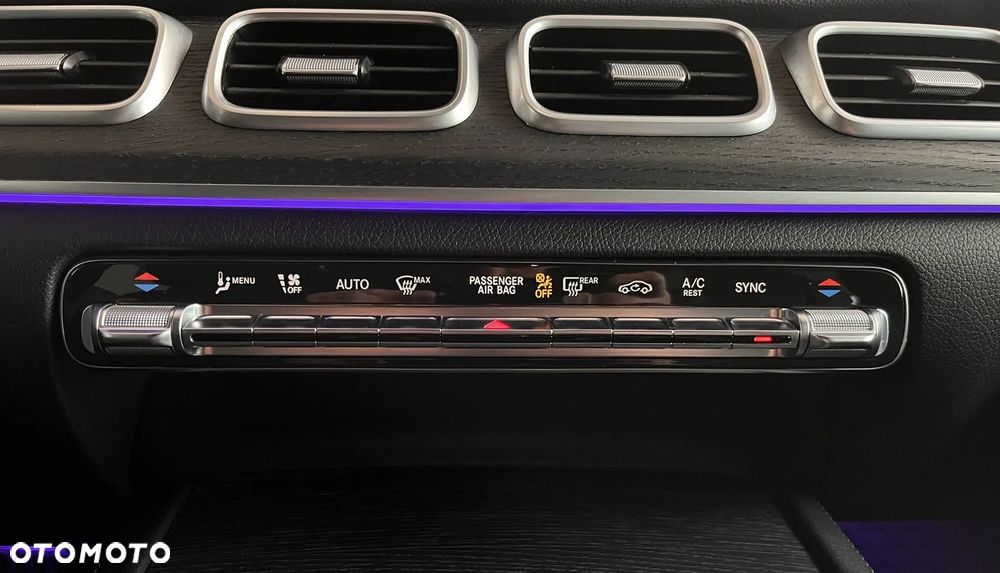 Mercedes-Benz GLE - 16