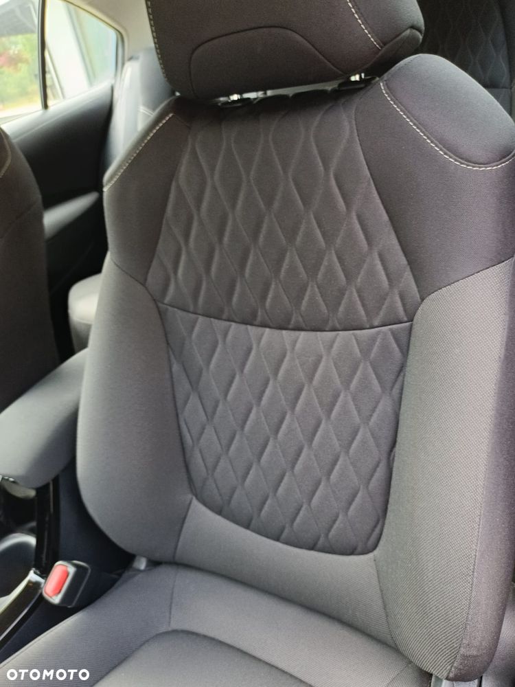 Toyota Corolla 1.5 Comfort - 23