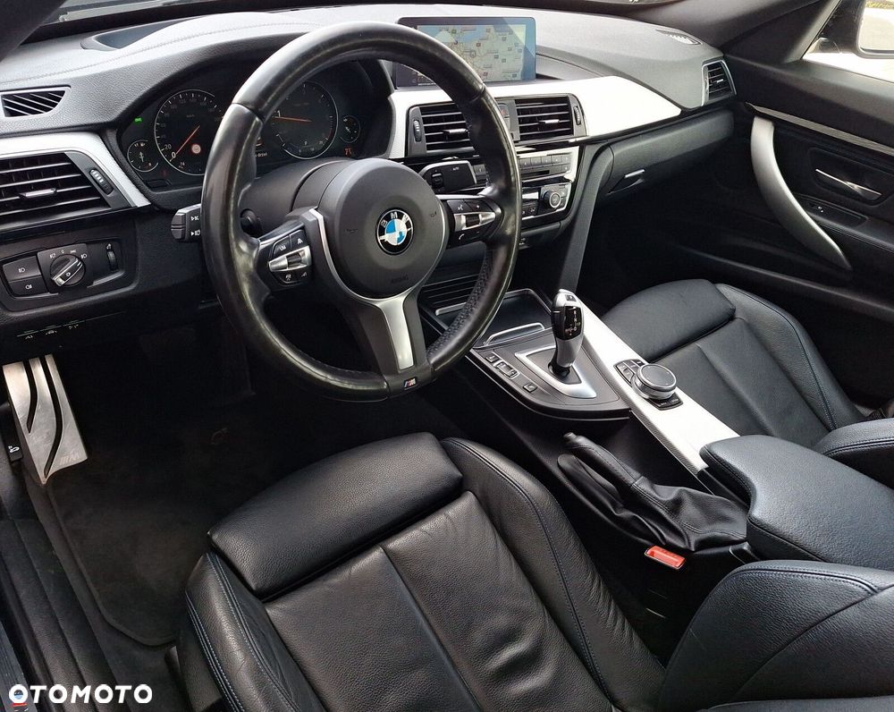 BMW Seria 3 320d xDrive mHEV M Sport - 11