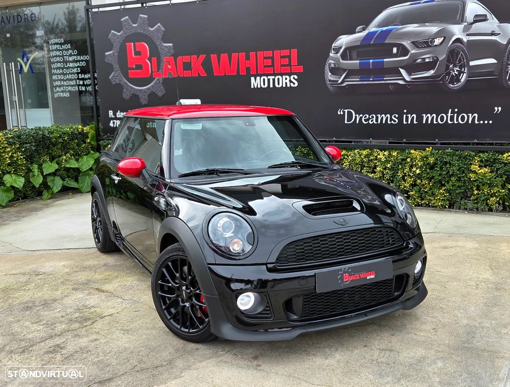 MINI 3 Portas John Cooper Works - 1