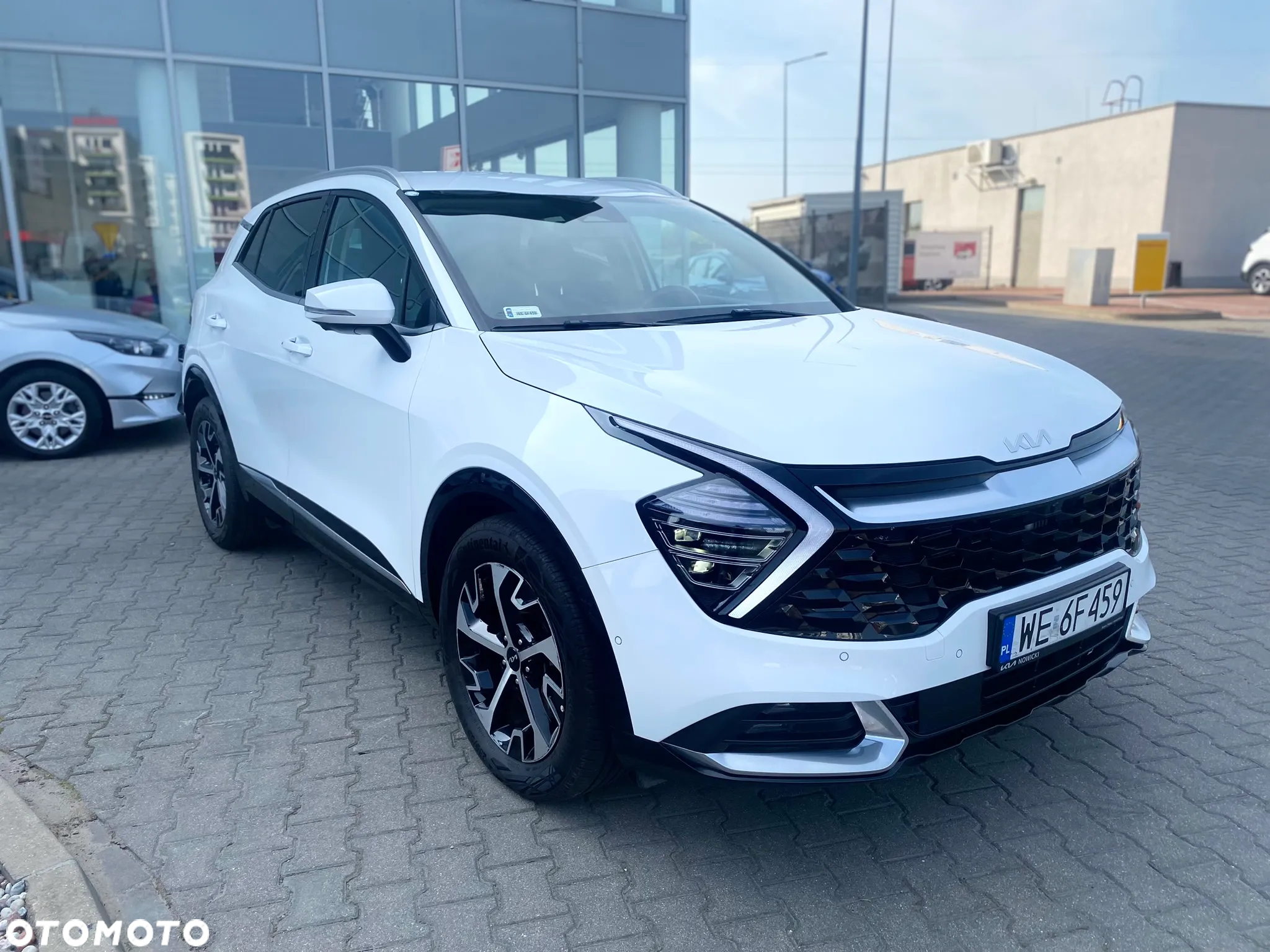 Kia Sportage 1.6 T-GDI HEV Business Line 4WD - 8