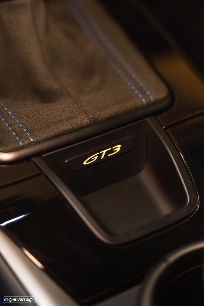 Porsche 911 (992) GT3 PDK - 17