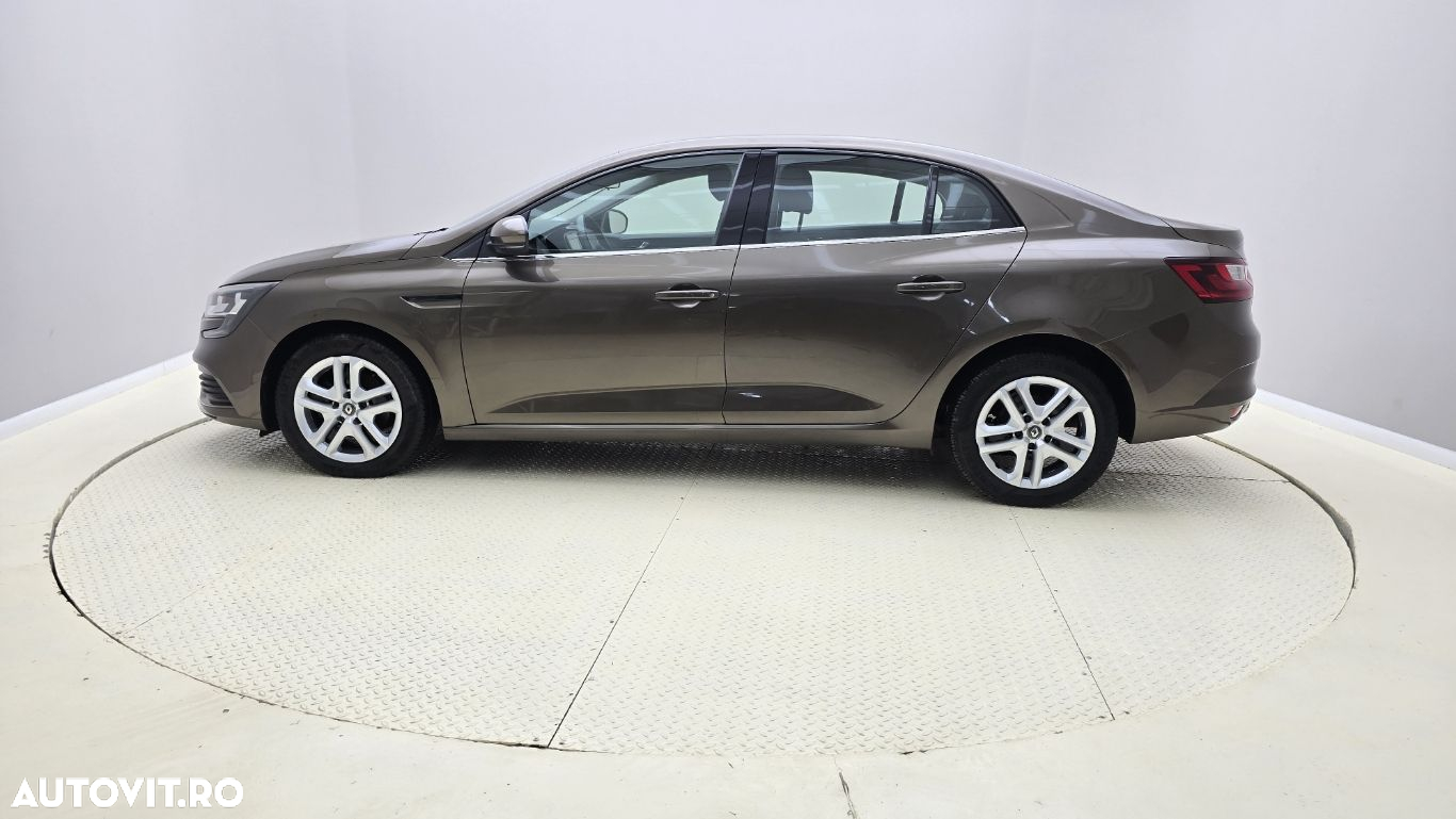 Renault Megane - 9