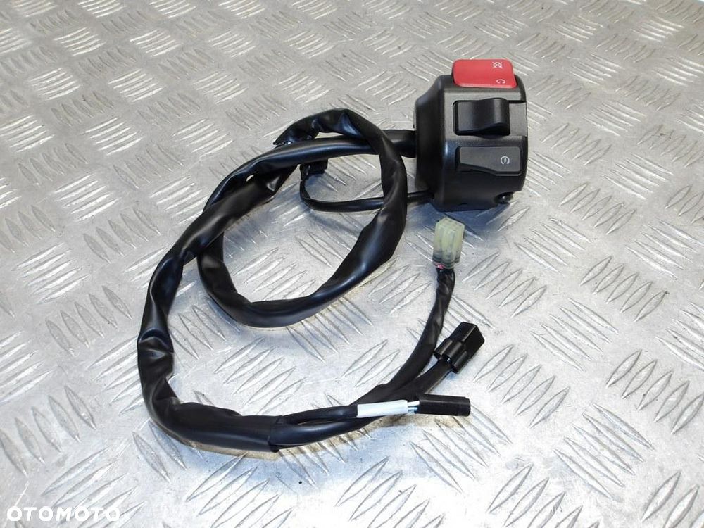 Przełącznik przyciski prawe starter YAMAHA XV 1900 ROADLINER/STRATOLINER 06-14r   PN. 1D7-83932-00 - 1