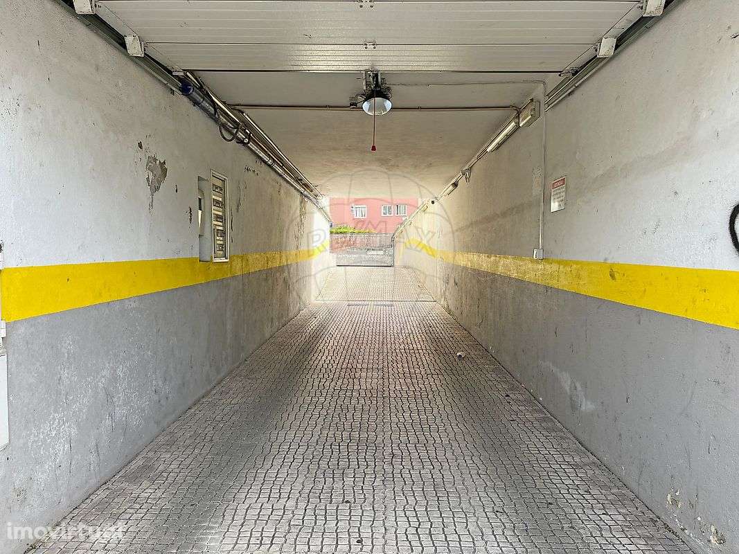 Garagem  para arrendamento - Grande imagem: 4/9