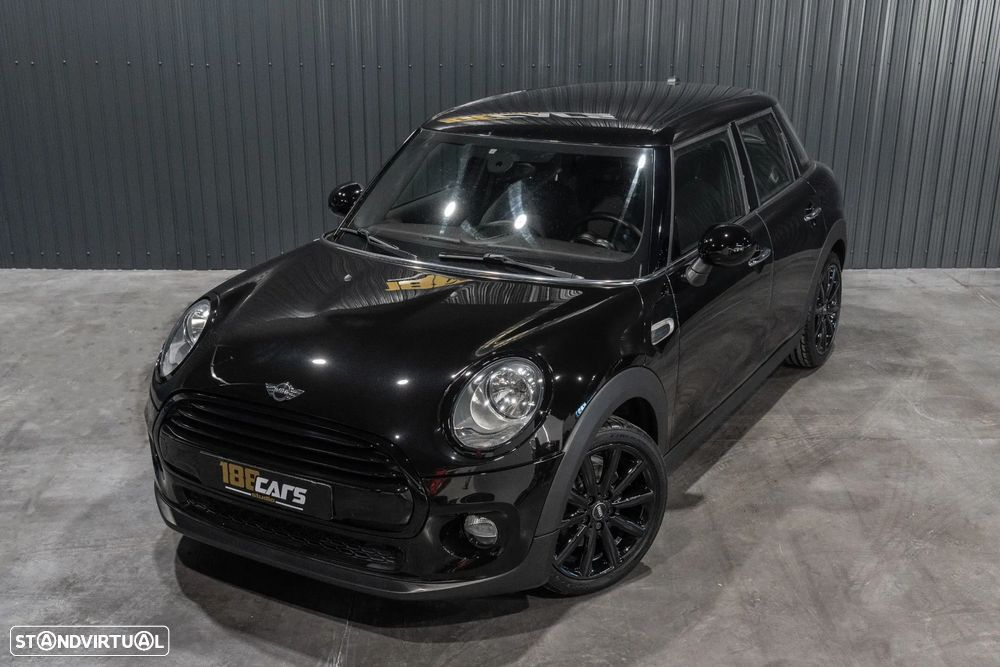 MINI 5 Portas Cooper D - 32