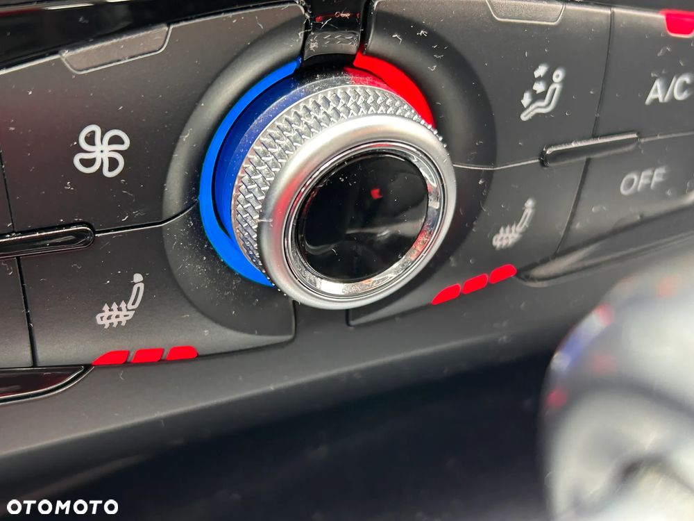 Audi Q5 2.0 TDI Quattro S tronic sport - 33