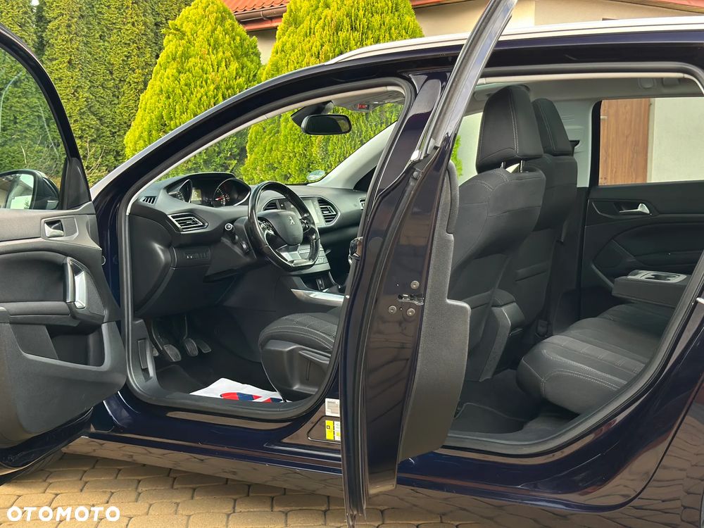 Peugeot 308 BlueHDi 120 Stop & Start Allure - 19