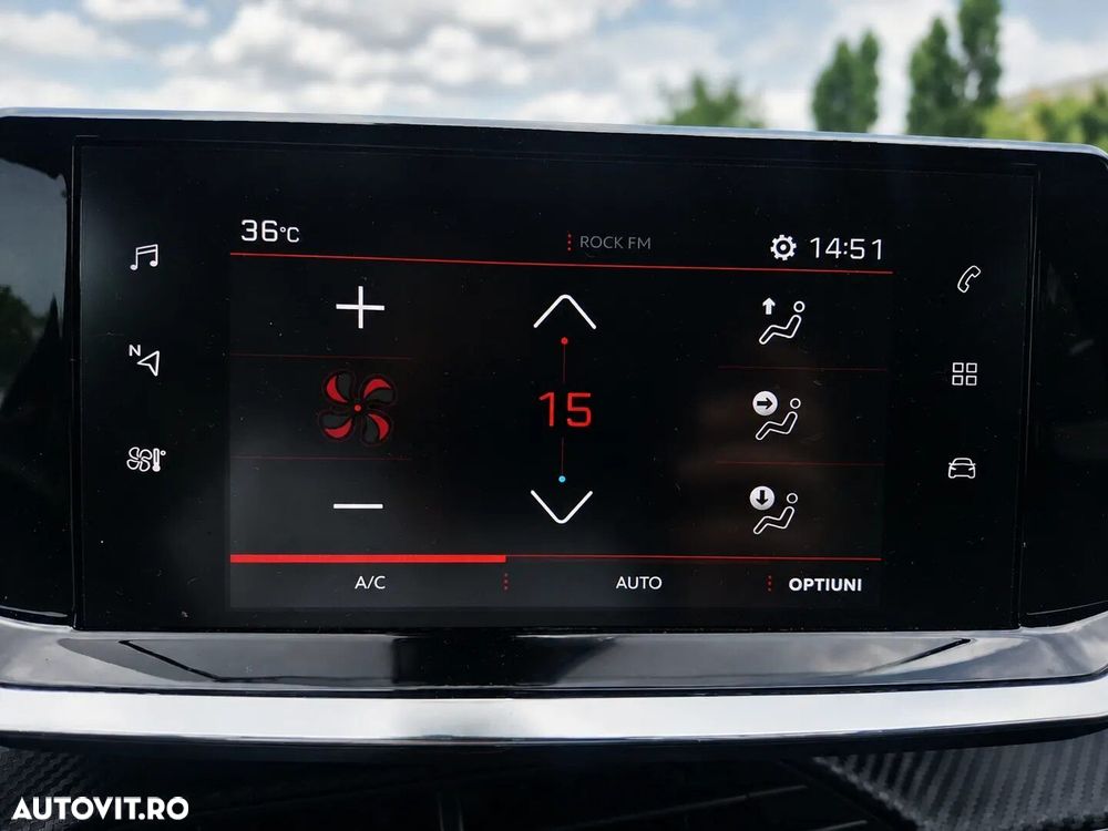Peugeot 2008 - 19