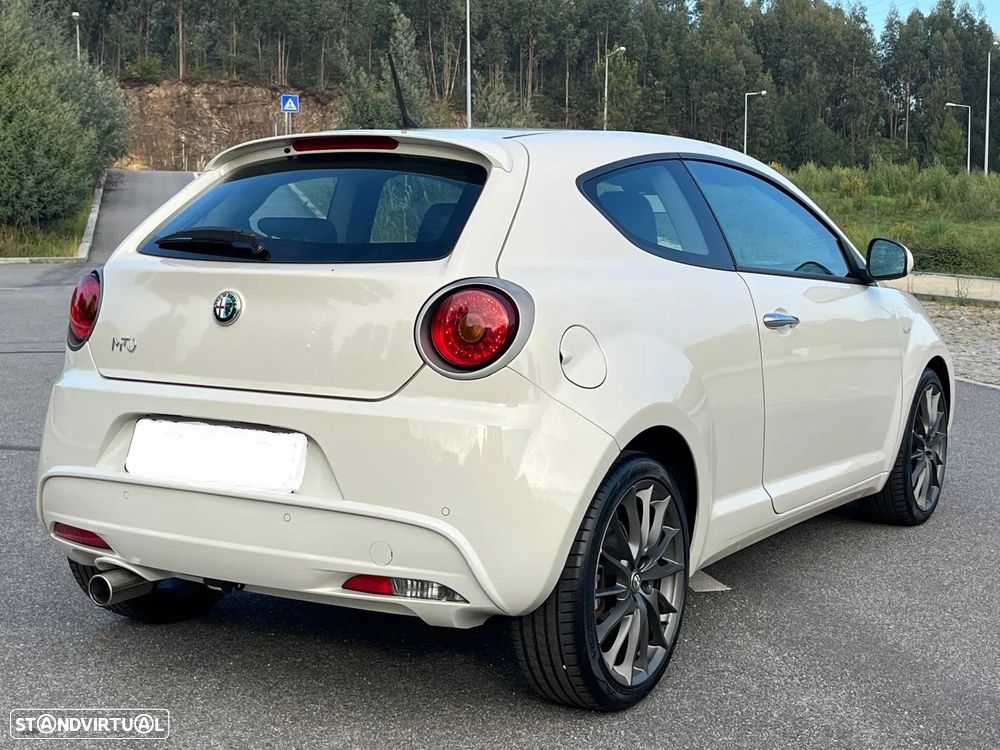 Alfa Romeo MiTo 1.3 JTD Distinctive - 10