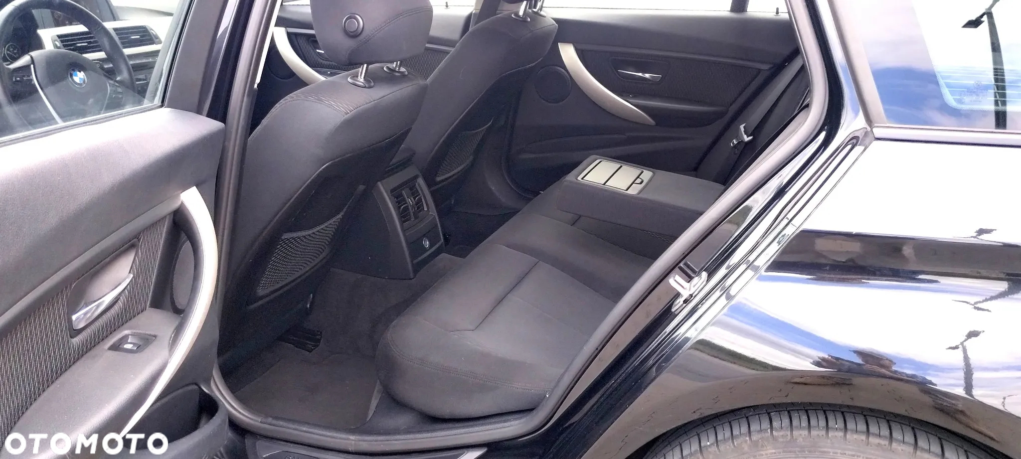 BMW Seria 3 320d - 11
