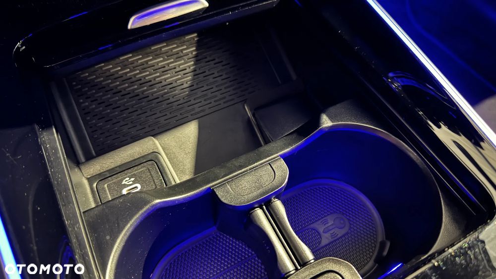 Mercedes-Benz GLB 200 AMG Line 7G-DCT - 29