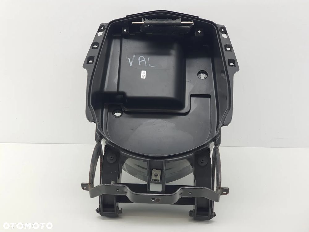 SCHOWEK KUFER   PEUGEOT E-VIVACITY - 7