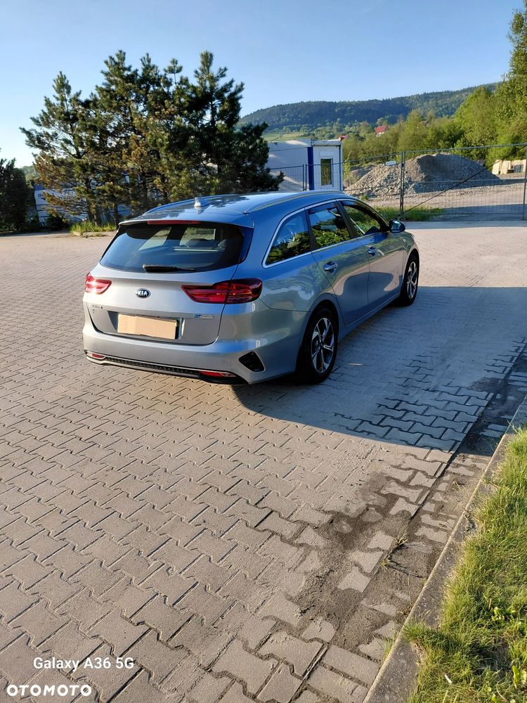 Kia Ceed 1.6 CRDi mHEV M - 5