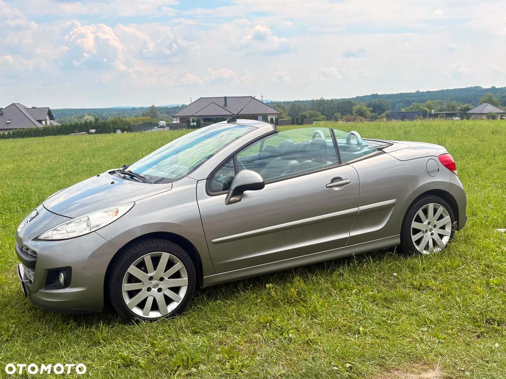 Peugeot 207 CC - 1