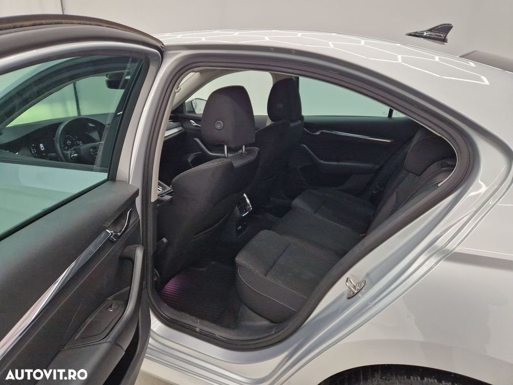 Skoda Octavia - 4