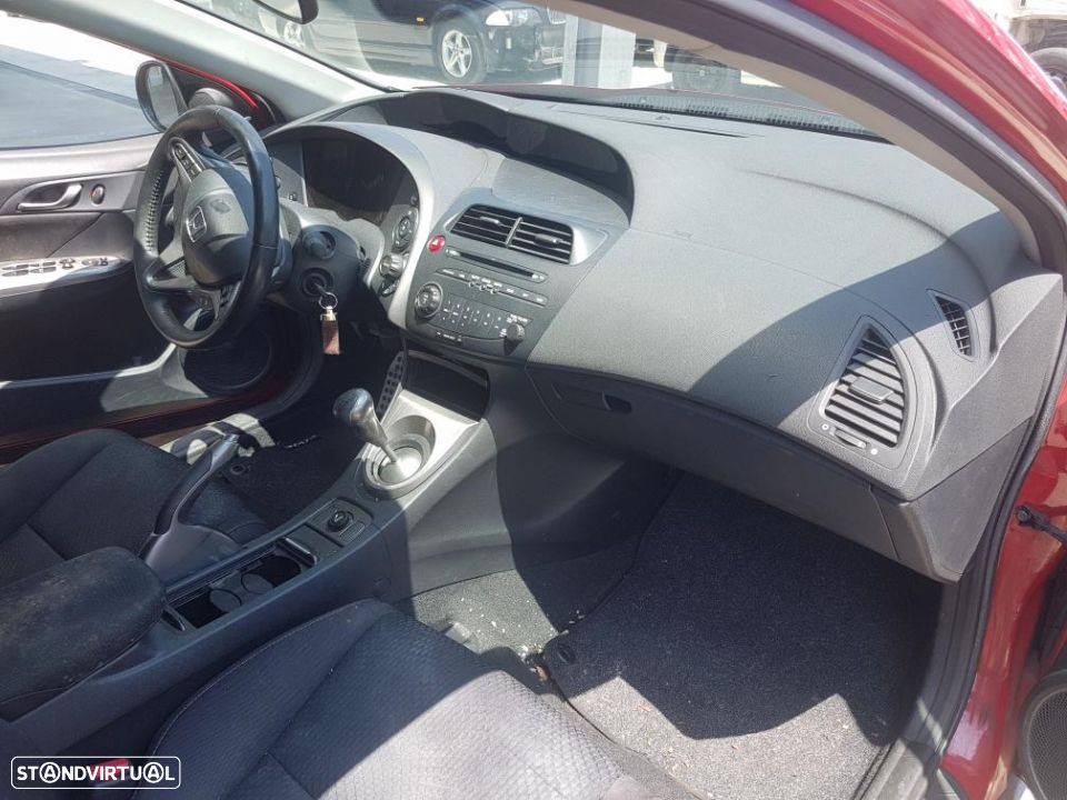Honda Civic 2009 I-CTDI para peças - 4