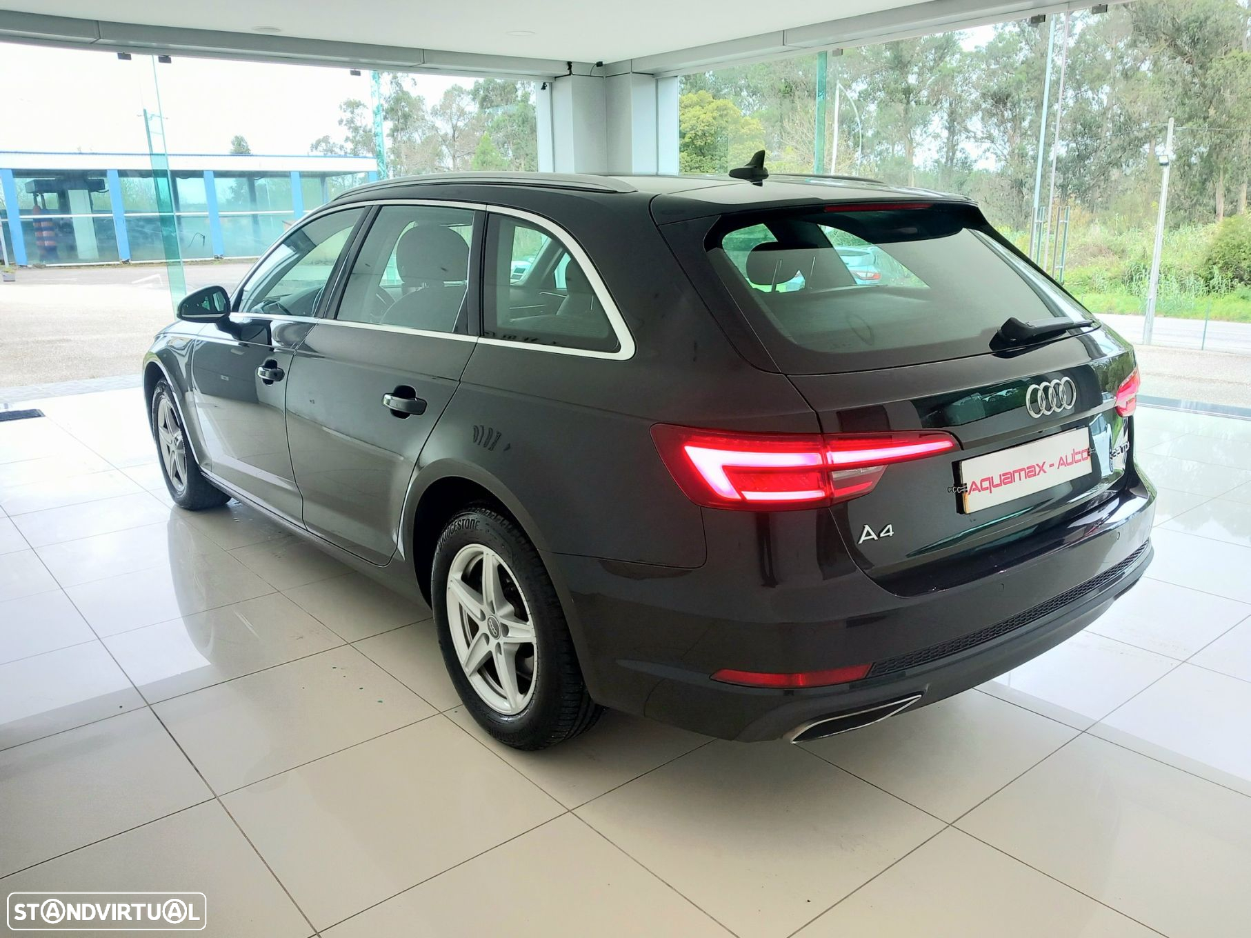 Audi A4 Avant 35 TDI Design S tronic - 5