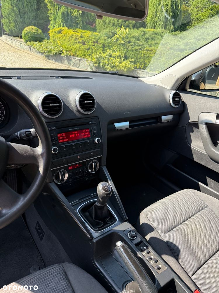 Audi A3 1.6 Attraction - 14
