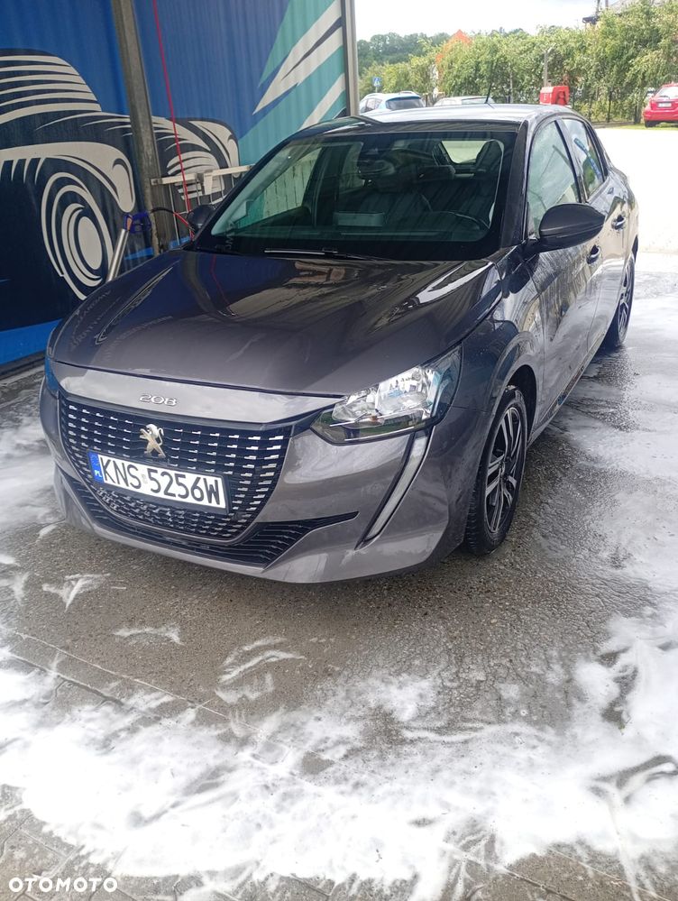 Peugeot 208 - 1