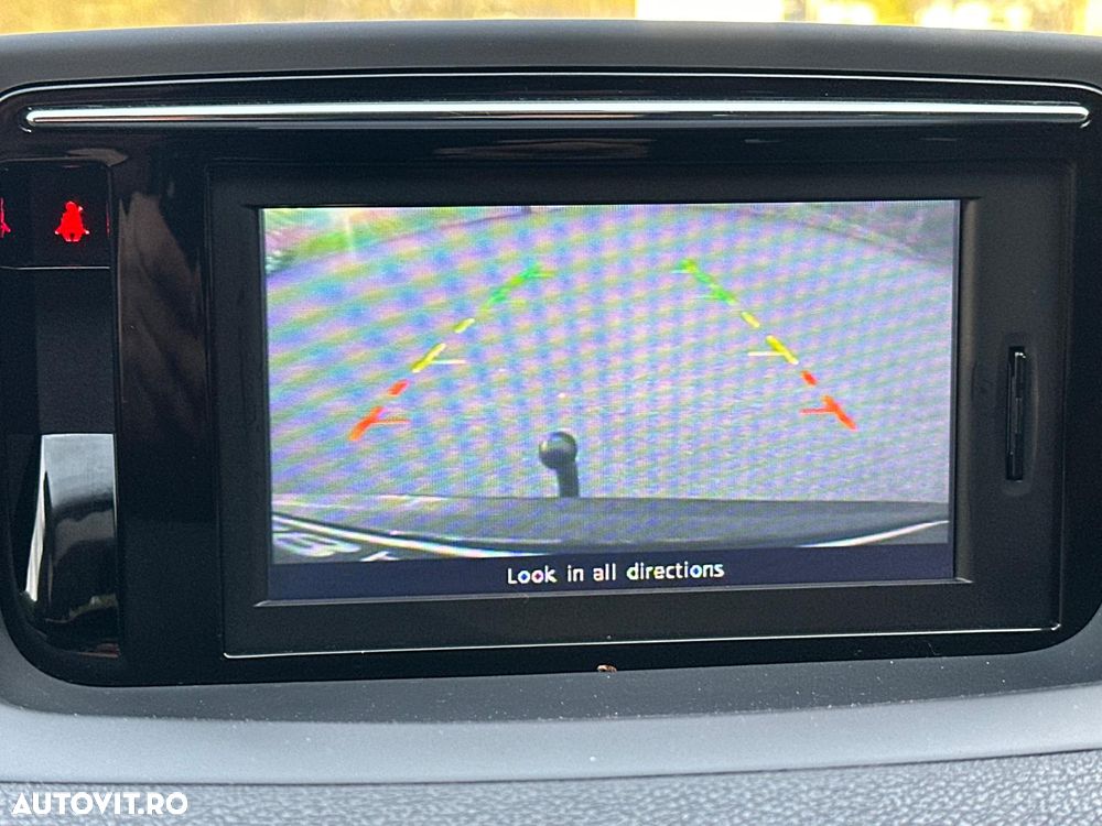 Renault Megane ENERGY dCi 110 Start & Stop Bose Edition - 26