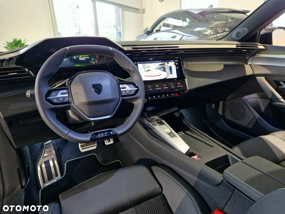Peugeot 308 1.2 mHEV GT Exclusive S&S e-DCS6 - 11