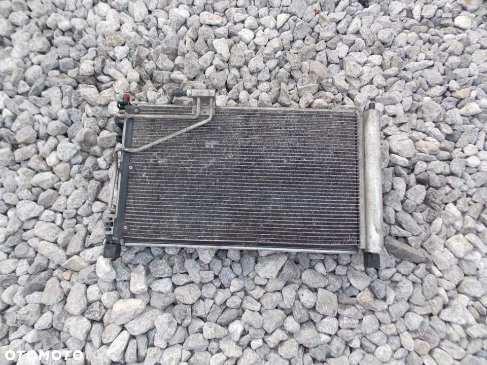 CHŁODNICA WODY KLIMY MERCEDES W209 CLK 2.6 - 1