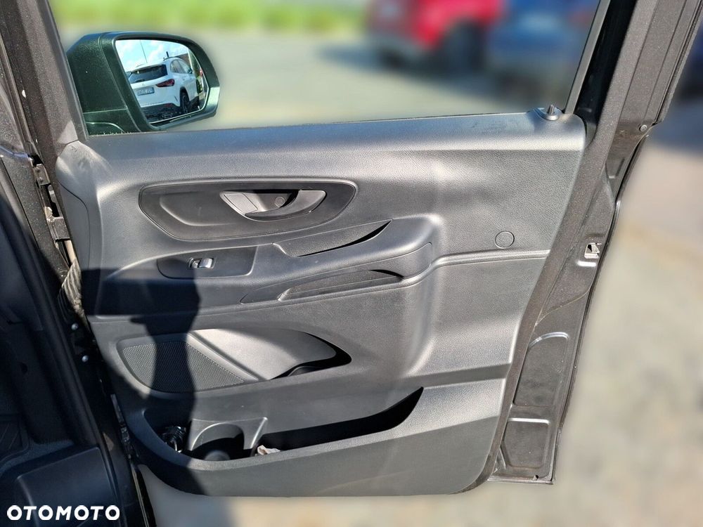 Mercedes-Benz Vito - 19