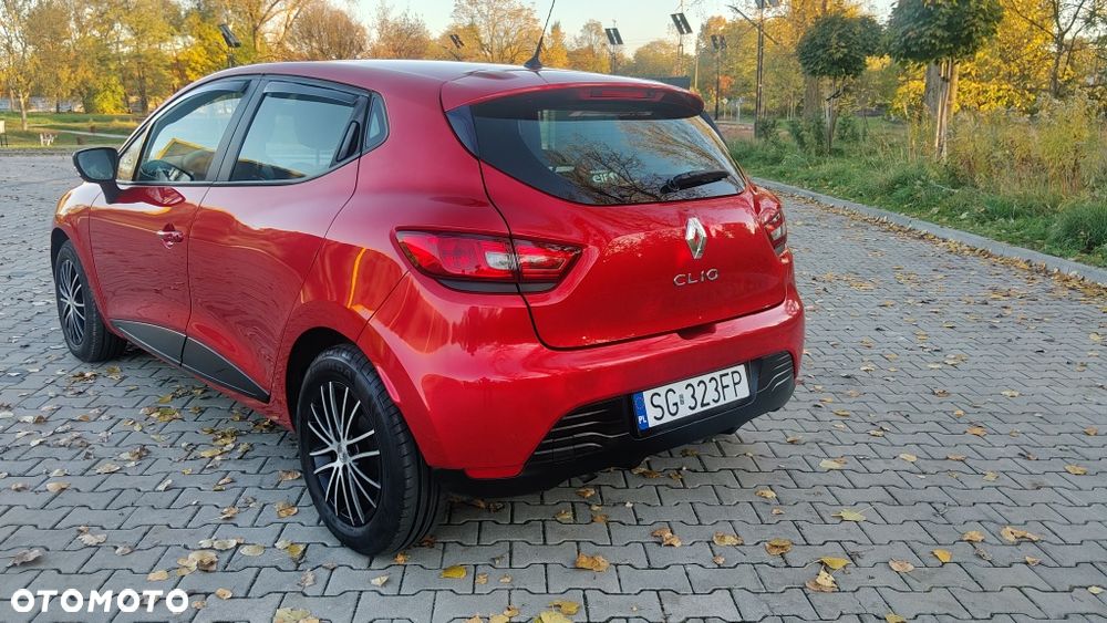 Renault Clio - 7