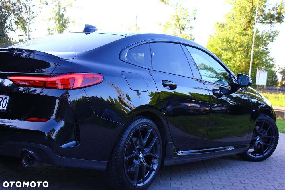 BMW Seria 2 218d M Sport sport - 14