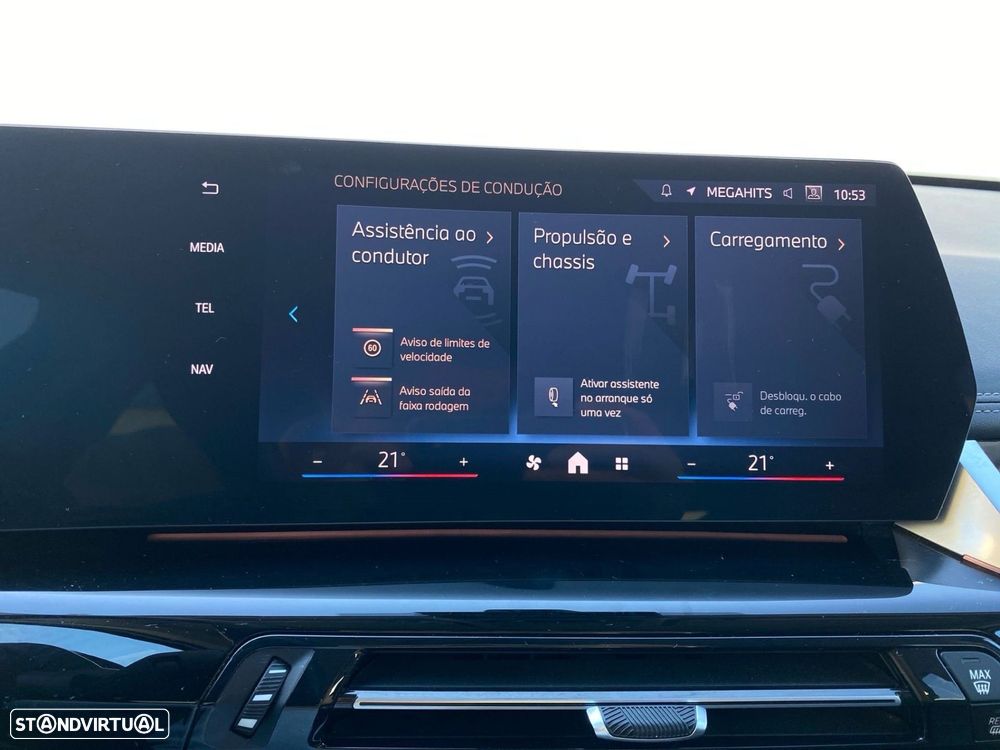 BMW iX1 eDrive20 xLine - 12