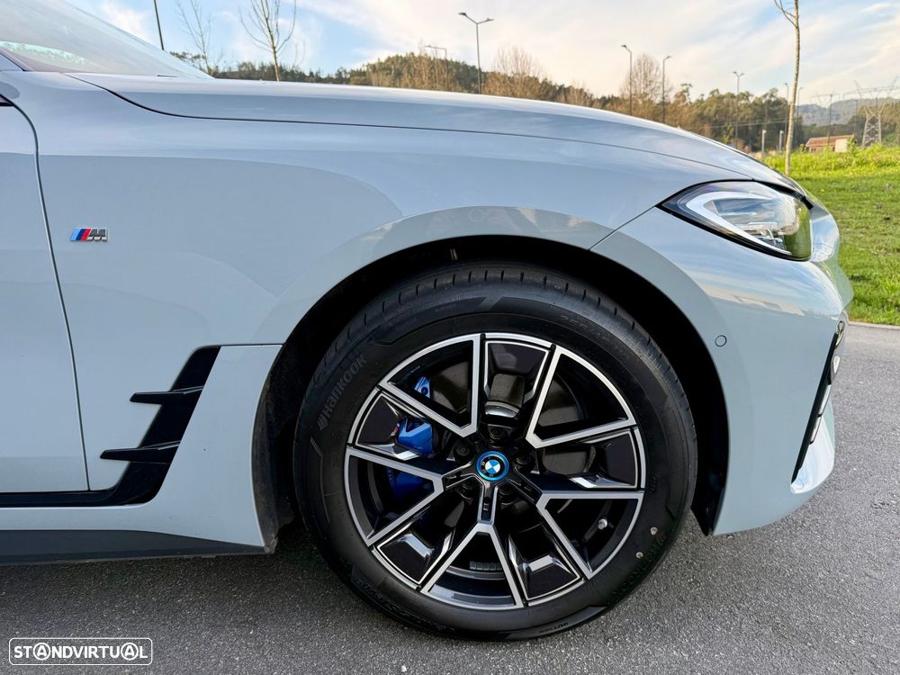 BMW i4 eDrive40 Pack Desportivo M - 8