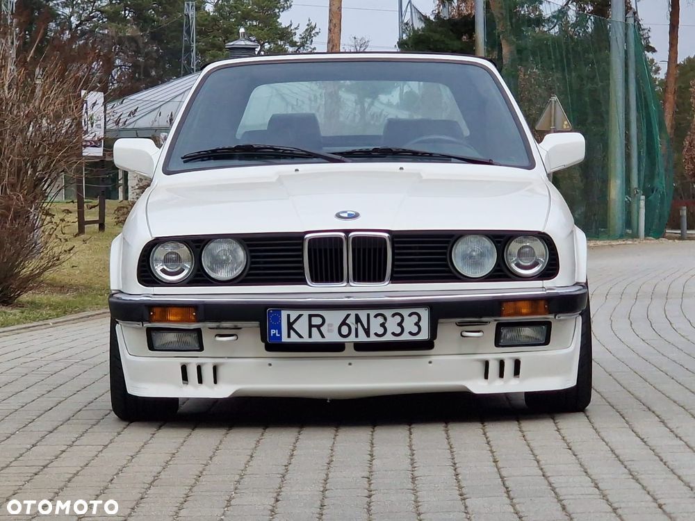 BMW Seria 3 320i - 8