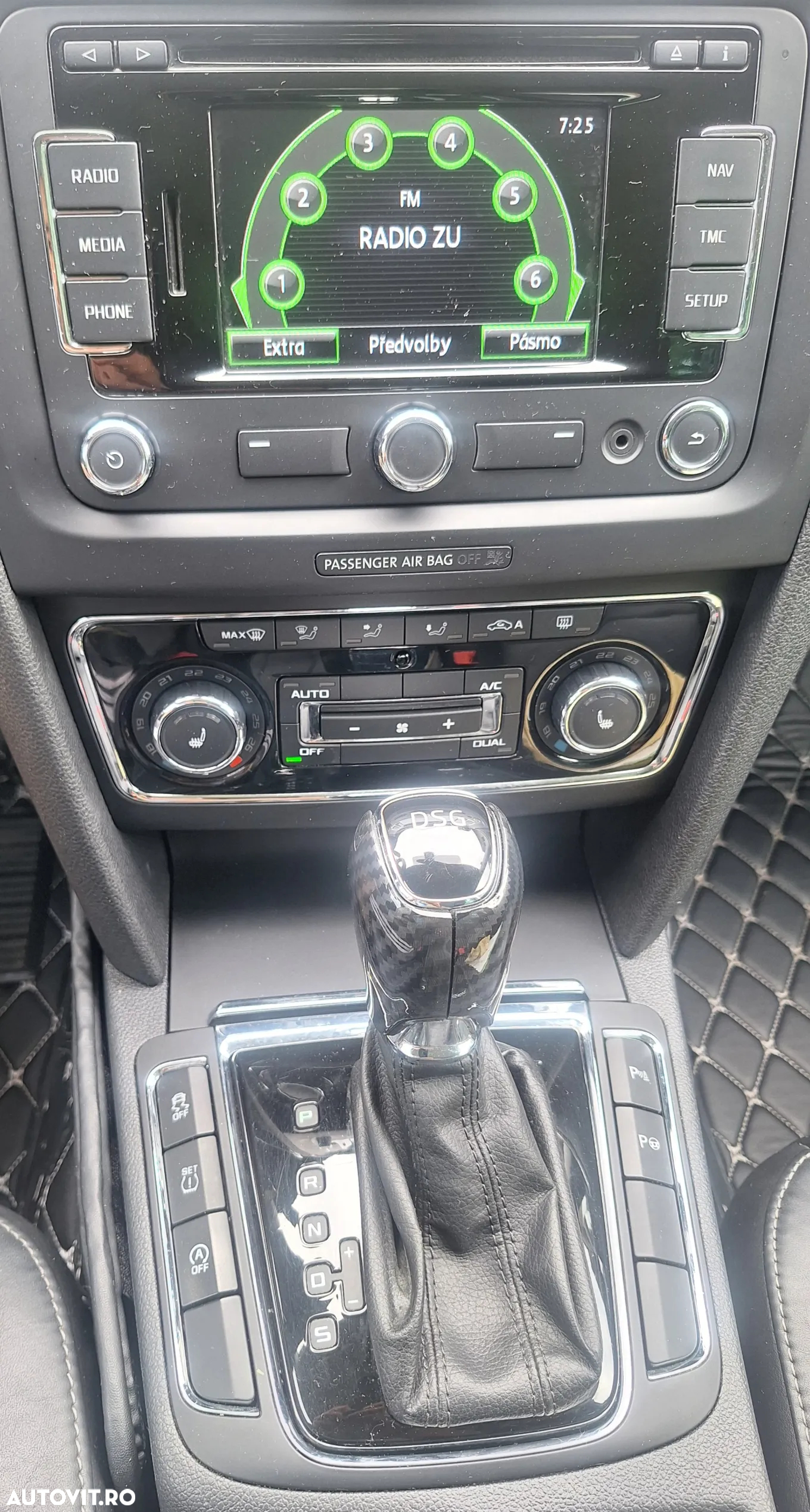 Skoda Superb 2.0 TDI DSG Ambition - 13