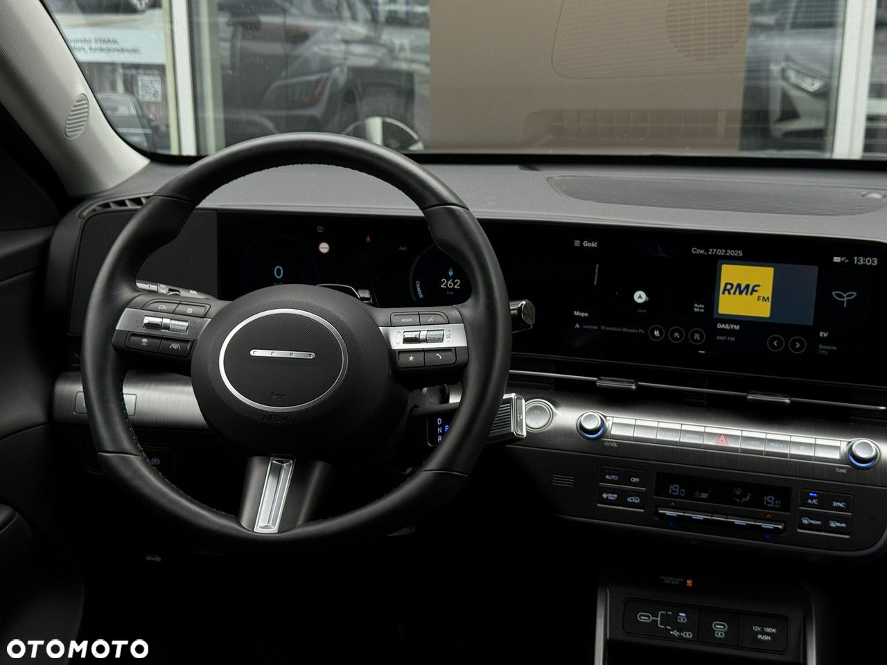 Hyundai Kona - 17